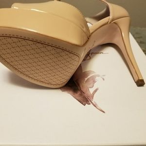 Jessica Howard | Shoes | Jessica Simpson Nude Heel | Poshmark